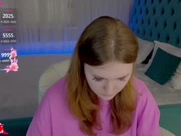 See _chlo_e online Now @ sluttcam.com