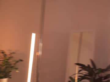 See Alissa_wxw online Now @ sluttcam.com