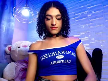 See Amandableade online Now @ sluttcam.com