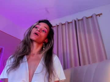 See Anaskinny online Now @ sluttcam.com