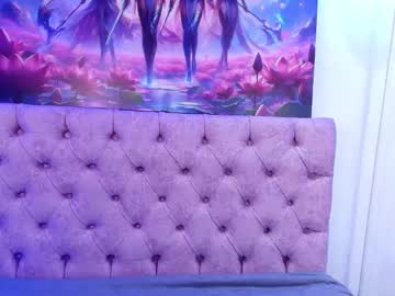 See Auroradiaz_ online Now @ sluttcam.com