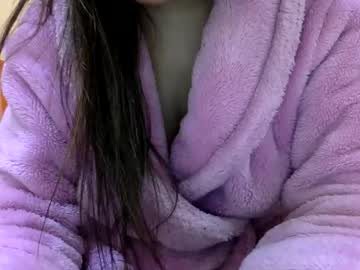 See Bermudatriangle12 online Now @ sluttcam.com