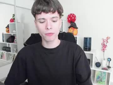 See Calvin_loves_you online Now @ sluttcam.com