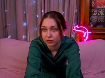 See Catebendall online Now @ sluttcam.com