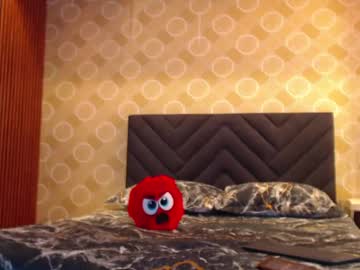 See Elian_craig online Now @ sluttcam.com