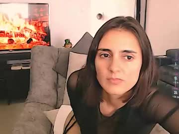See Emily2314499 online Now @ sluttcam.com