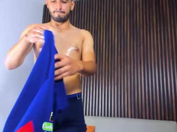 See Enzo_rouge online Now @ sluttcam.com