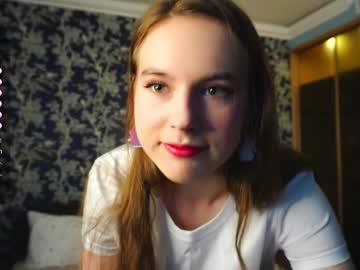 See Erlinaangwin online Now @ sluttcam.com