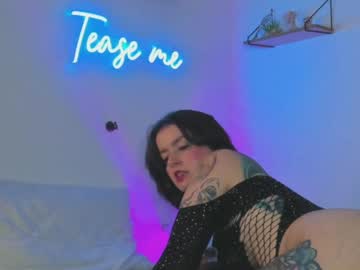 See Evableck_ online Now @ sluttcam.com