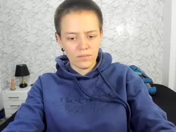 See Fanny_18 online Now @ sluttcam.com