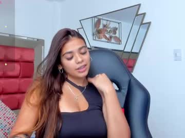 See Giafu online Now @ sluttcam.com