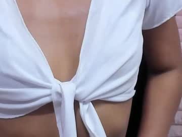 See Gletty_noa online Now @ sluttcam.com
