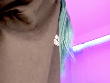See Gloomydoll online Now @ sluttcam.com