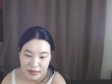 See Hwa_yongg online Now @ sluttcam.com