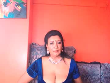 See Indiansarika65 online Now @ sluttcam.com