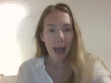 See Ivyyy1995 online Now @ sluttcam.com