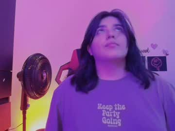 See Jessicared18 online Now @ sluttcam.com