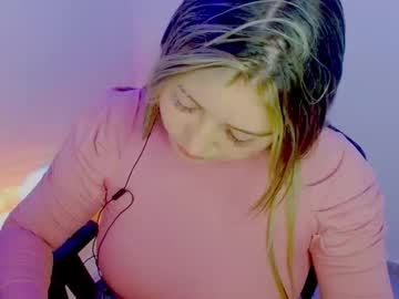 See Juli_69 online Now @ sluttcam.com