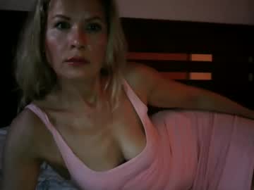 See Julia_giulia online Now @ sluttcam.com