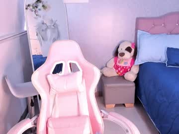 See Kenia_thompson01 online Now @ sluttcam.com