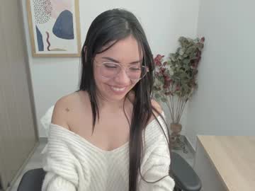 See Lauryn_chills online Now @ sluttcam.com