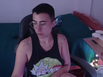 See Lil__cat online Now @ sluttcam.com