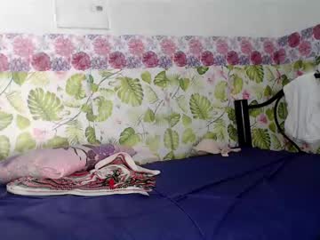 See Liliva18gina online Now @ sluttcam.com