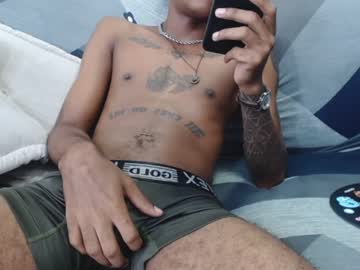 See Man_san11 online Now @ sluttcam.com