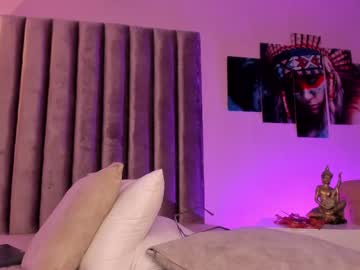 See Mia_bonneett online Now @ sluttcam.com