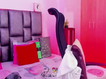 See Michaelhawtin online Now @ sluttcam.com