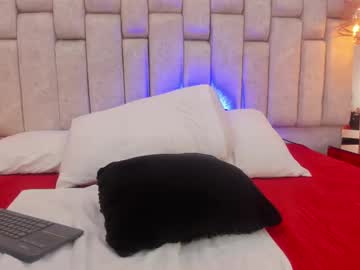 See Natachadiaz online Now @ sluttcam.com