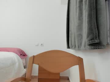See Nicebrown online Now @ sluttcam.com