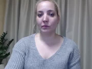See Ohsweetmari online Now @ sluttcam.com