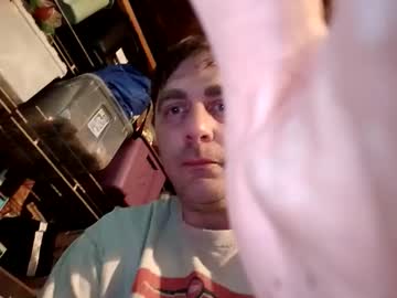 See Richardsmith697 online Now @ sluttcam.com