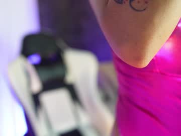 See Roma_hells online Now @ sluttcam.com