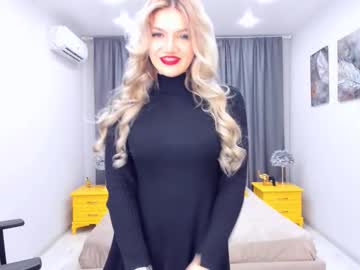 See Selenaemoore online Now @ sluttcam.com