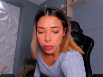 See Sophiehicks online Now @ sluttcam.com
