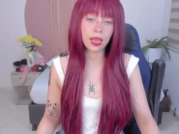 See Sweetpeach_20 online Now @ sluttcam.com