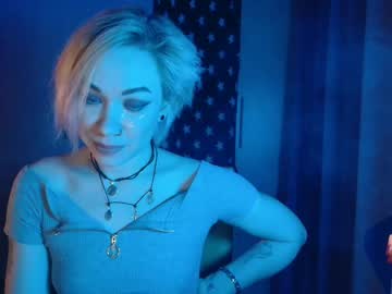 See Tinamoore25 online Now @ sluttcam.com