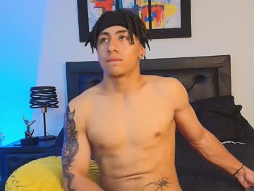 See Troy_daltom online Now @ sluttcam.com