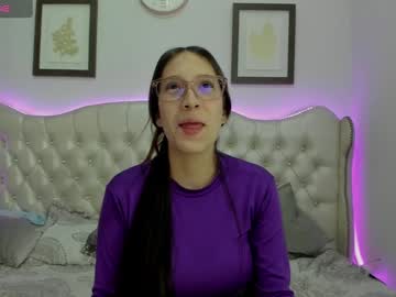 See Violet19c online Now @ sluttcam.com