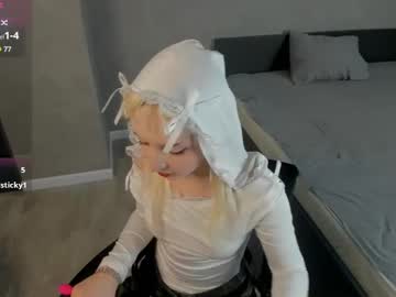 See Xarnidoll_ online Now @ sluttcam.com
