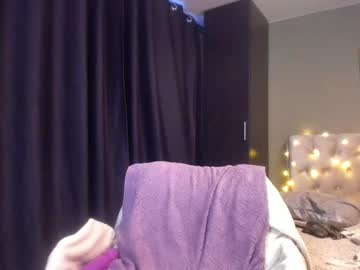 See Yesofie online Now @ sluttcam.com
