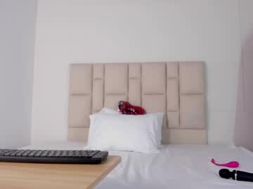 See Zafiro__brown online Now @ sluttcam.com